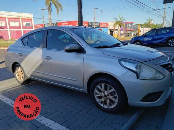 NISSAN VERSA 1.6 16V FLEXSTART SV 4P XTRONIC NISSAN VERSA 1.6 16V FLEXSTART SV 4P XTRONIC